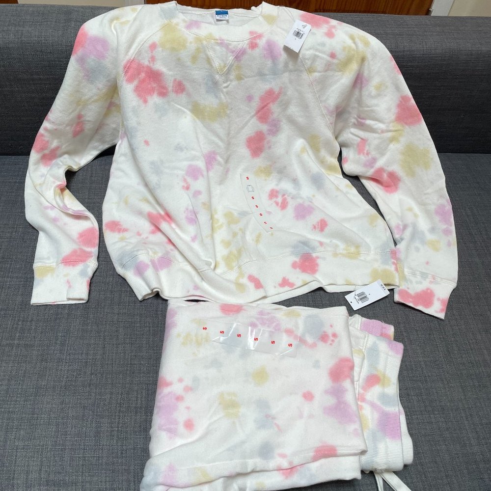 Old Navy NWT Tie Dye Sweatshirt Sweatpants matching set